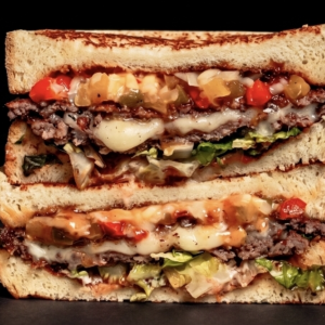 AKHIS BEEF SANDO